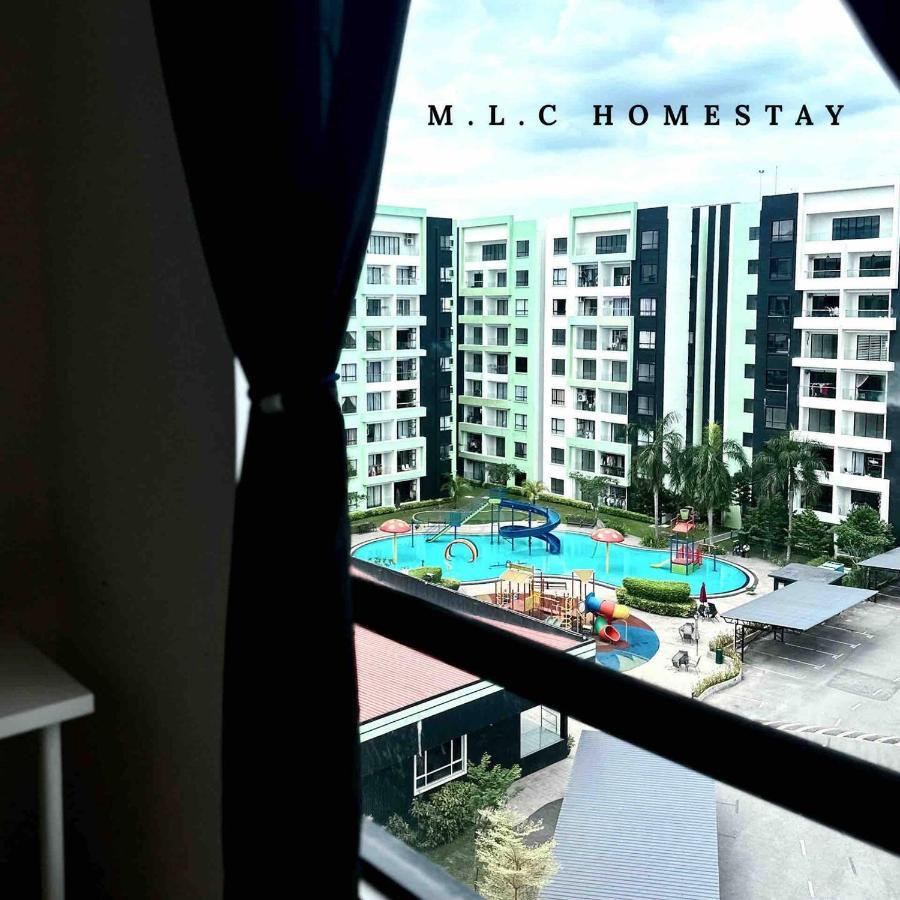 3 Bedrooms 2 Bathrooms Ipoh Waterpark Comfy Home - Pool & Mountain View Eksteriør billede